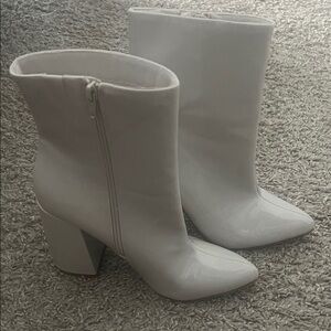 Crown & Ivy White Heeled Boots